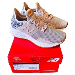 NEW BALANCE Fresh Foam Roav Pink Women's
Athletic Shoes Size 7 M